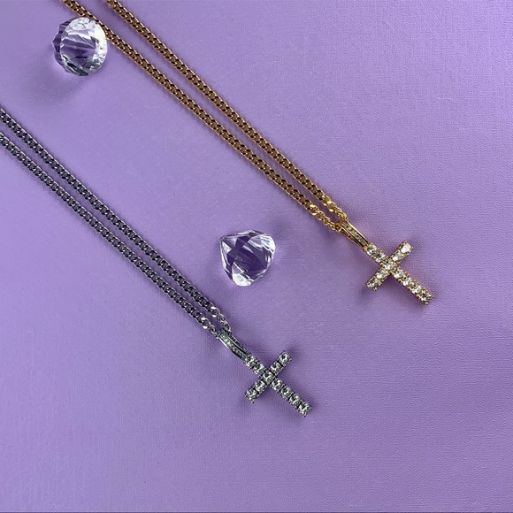 Stainless steel gold or silver necklace ; size 16 & size 18 available - Picture 2 of 2